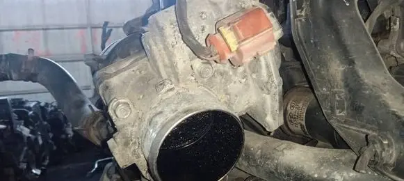 Hyundai ix35 Throttle valve 351002F000 35100-2F000