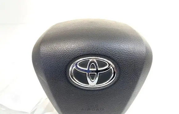 Steering wheel airbag