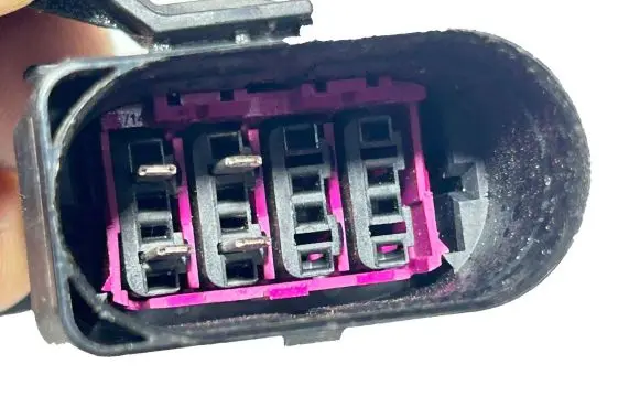 Volkswagen Golf VII Other relay 8D0973834 21483