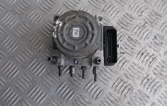 Mazda CX-5 ABS Pump KJ02437A0 ESCK1900 06210228274