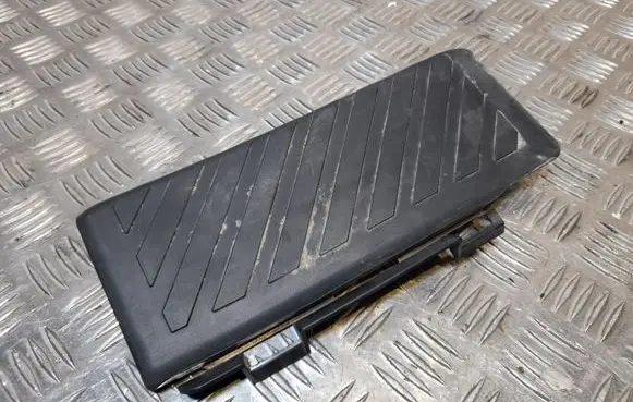 Audi A3 S3 8V Foot rest pad/dead pedal 5Q1864777C