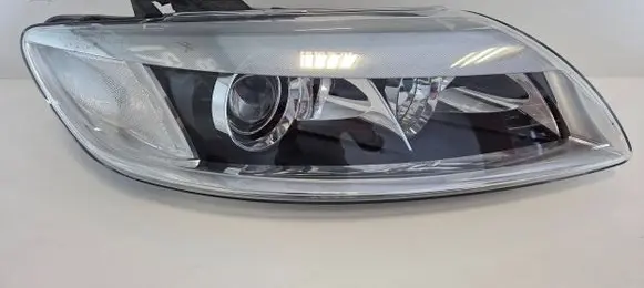 Audi Q7 4L Headlight/headlamp 4L0941004E 89313000