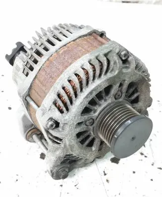 Renault Laguna III Generator/alternator 8200960536A