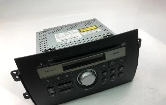 Suzuki SX4 Radio/CD/DVD/GPS head unit 3910179J0