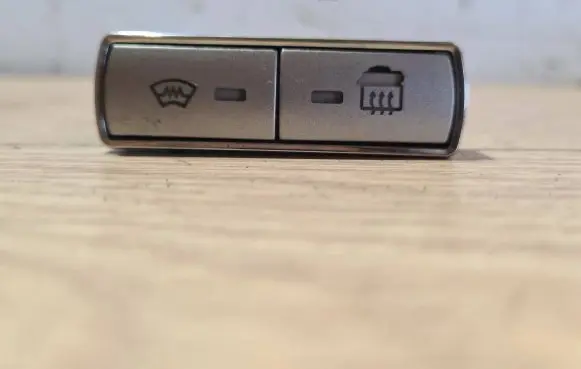 Windscreen/window heater switch