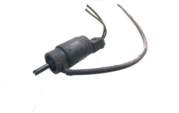Iveco Daily 4th gen Windscreen/windshield washer pump 504015670