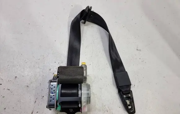 Audi A4 S4 B8 8K Front seatbelt 8K1857706AJ 306226300G48