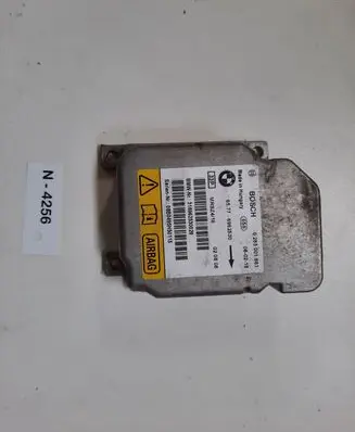 BMW 3 E46 Airbag control unit/module 0285001681