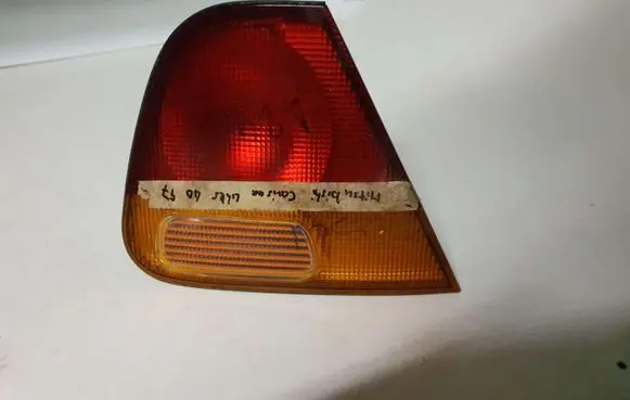 Mitsubishi Carisma Rear/tail lights