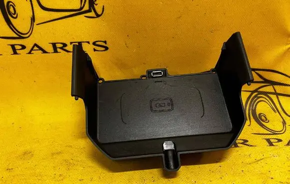BMW 5 G30 G31 G38 Wireless charging module 6801509 83145001