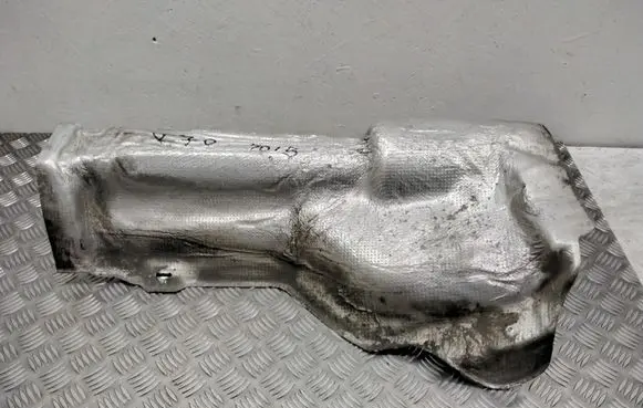 Volvo V70 Exhaust heat shield 31321999