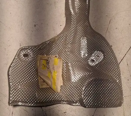 Exhaust heat shield