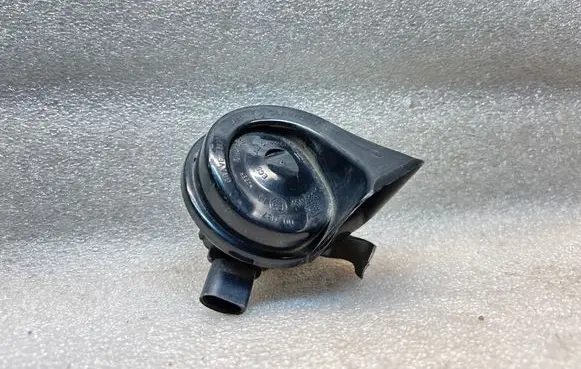 BMW 5 F10 F11 Horn signal 7279782