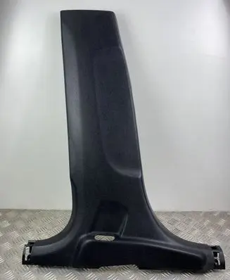 KIA Sorento (B) pillar trim (bottom) 85835C6000