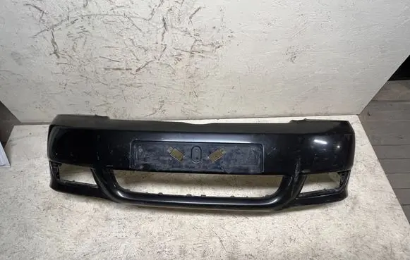 Toyota Corolla Verso E121 Front bumper 521190F010