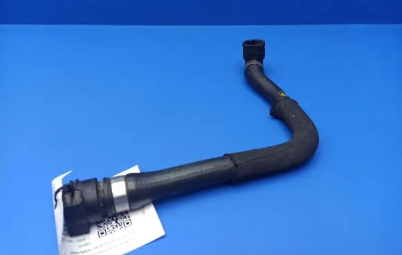 BMW 7 E65 E66 Engine coolant pipe/hose 7508014 1712750801403 10305917