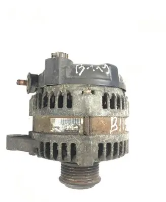 Hyundai Santa Fe Generator/alternator 373002F200 1042101060