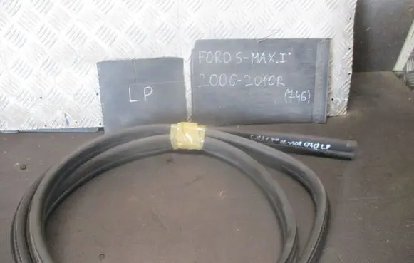 Ford S-MAX Front door rubber seal 