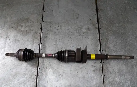 Ford Maverick Front driveshaft 