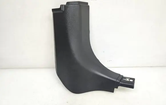 Foot area side trim