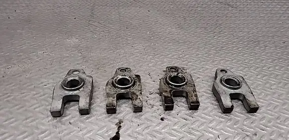 Renault Trafic III (X82) Fuel Injector clamp holder