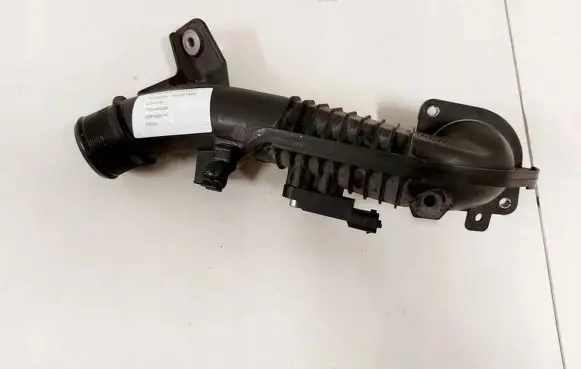 Fiat 500L Air intake hose/pipe
