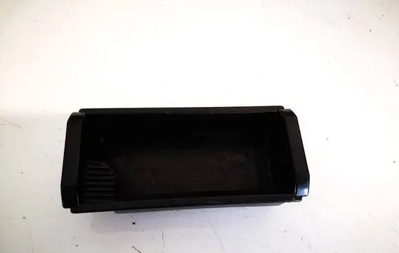 Volkswagen Golf IV Car ashtray 1j0857335a