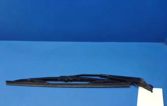 Mercedes-Benz ML W163 Rear wiper blade arm