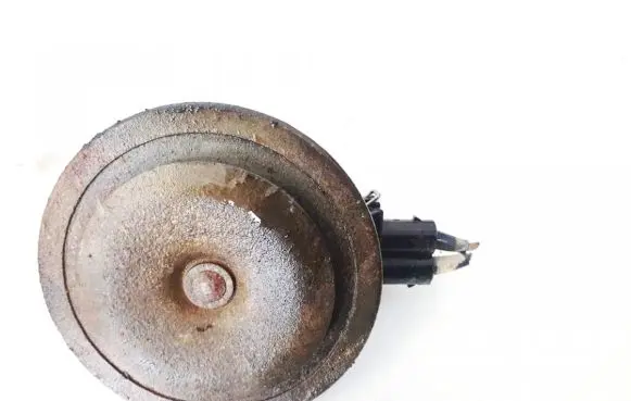Volkswagen Golf IV Horn signal