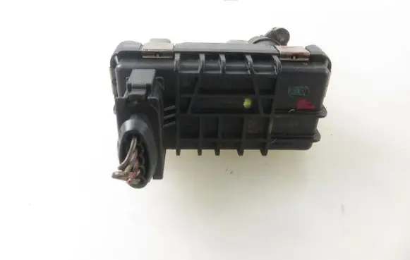 Ford Focus Turbine electric control actuator 6NW009206752406