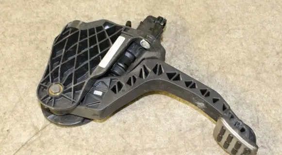 Clutch pedal