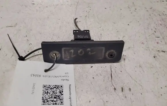 Skoda Octavia Mk2 (1Z) Number plate light 1Z0943021