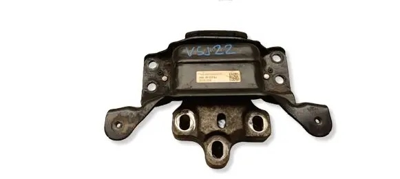 Volkswagen Golf VII Engine mount bracket 5Q0199555BJ