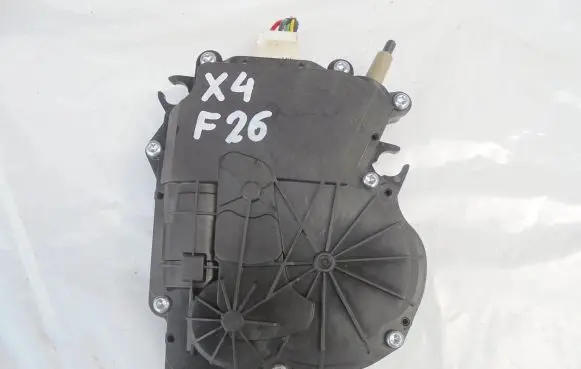 BMW X4 F26 Tailgate/trunk/boot lock/catch/latch 7361231