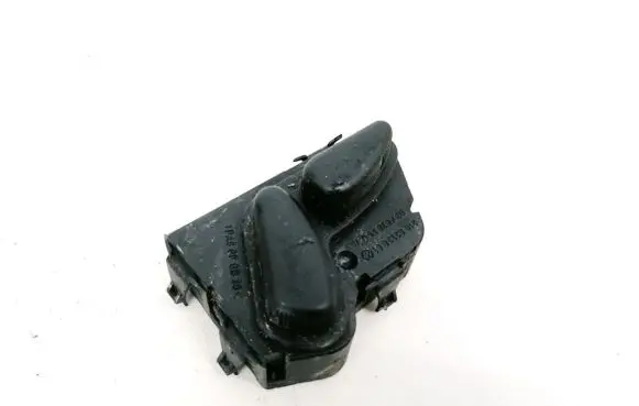 Mercedes-Benz E W211 Seat control switch 2108213851 03463815