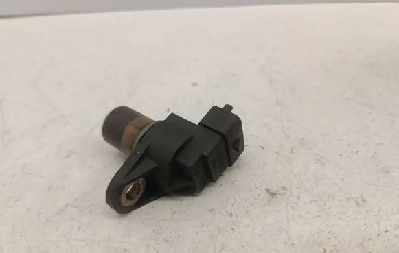 Mercedes-Benz C W203 Camshaft position sensor A0031539728 0031539728