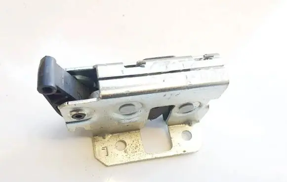 Citroen Berlingo Seat back rest lock catch 