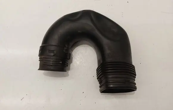 Volkswagen PASSAT B6 Air intake duct part 1K0129618AN