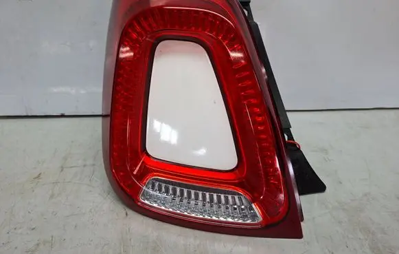 Fiat 500 Rear/tail lights S27647245 52007424