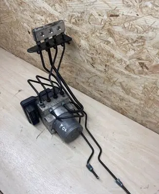 BMW 7 F01 F02 F03 F04 ABS Pump 6856846 6860168 34516856846
