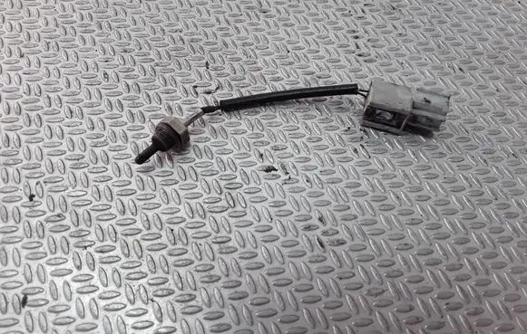 Nissan Almera N16 Lambda probe sensor A14730 5M41100