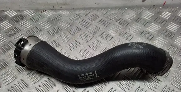 Intercooler hose/pipe