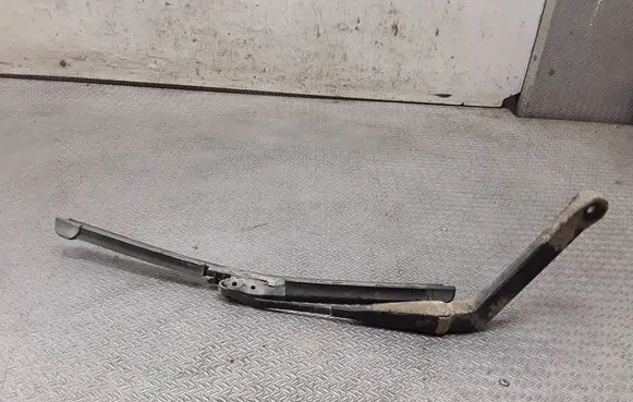 Nissan X-Trail T30 Rear wiper blade 
