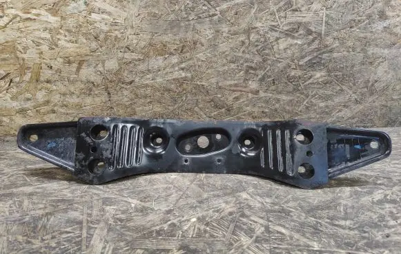 Subaru SVX Gearbox mounting bracket