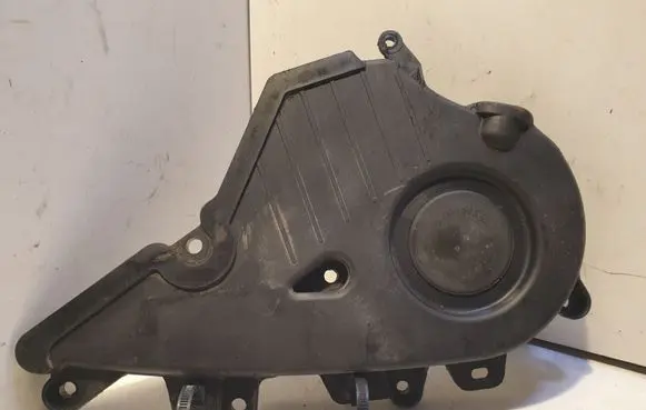 Toyota Avensis T250 Timing belt guard (cover) 9095001357A
