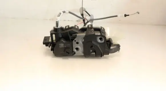 Citroen C3 Front door lock PSA123981