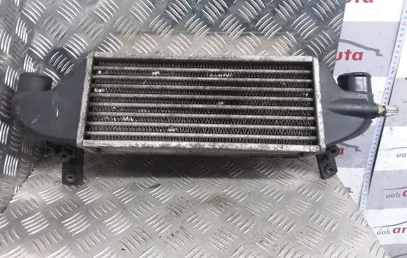 Ford Focus Intercooler radiator F62F12A697A F6SF12A697AB