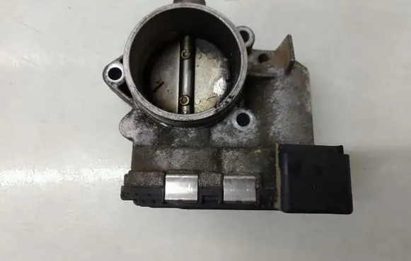 Peugeot 307 Throttle valve 0280750085