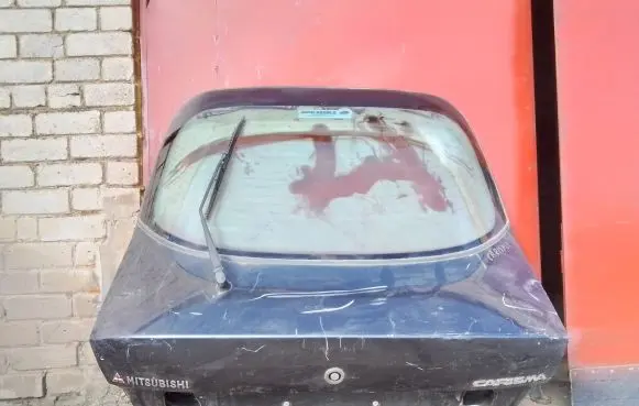 Mitsubishi Carisma Tailgate/trunk/boot lid
