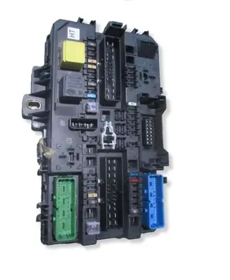Opel Astra H Fuse module 13222173 5DK00866933